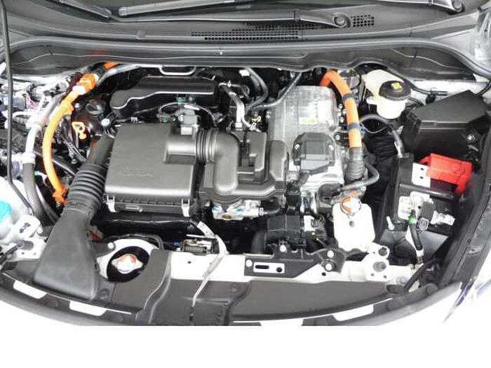 Honda Jazz 1,5i-MMD Hybrid Advance Sport...