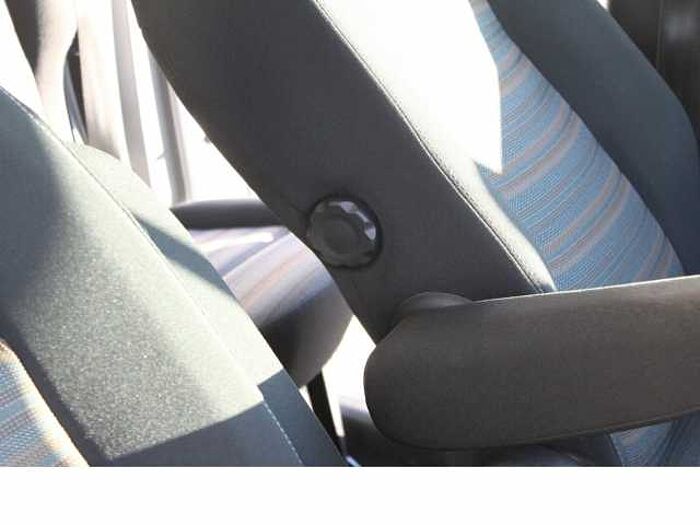 Opel Combo Life Innovation. .. INNOVATION