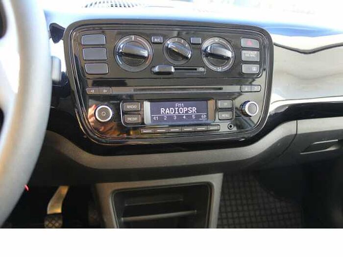 Volkswagen up! move. ..