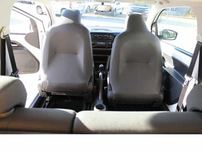 Volkswagen up! move. ..