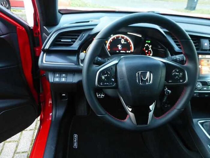 Honda Civic 1,0 VTEC Turbo Comfort Sport Line wenig KM... Comfort