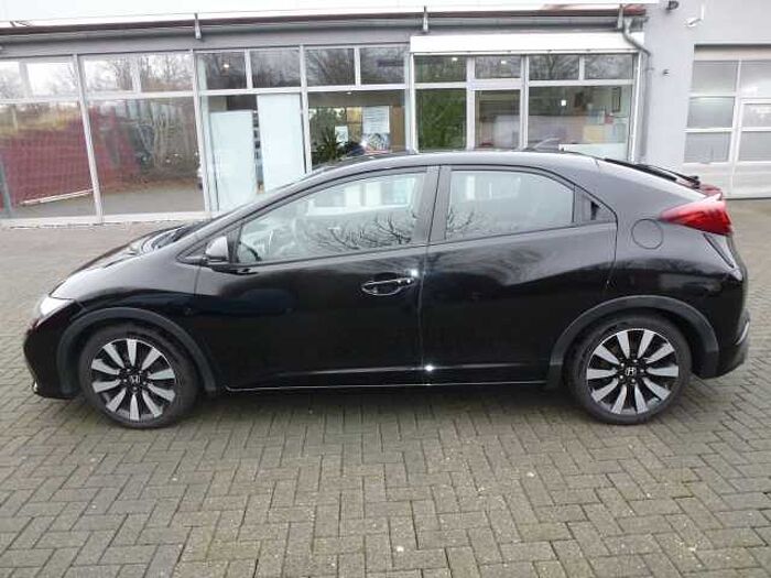 Honda Civic 1,8 i-VTEC Sport Kamera Winterpaket...