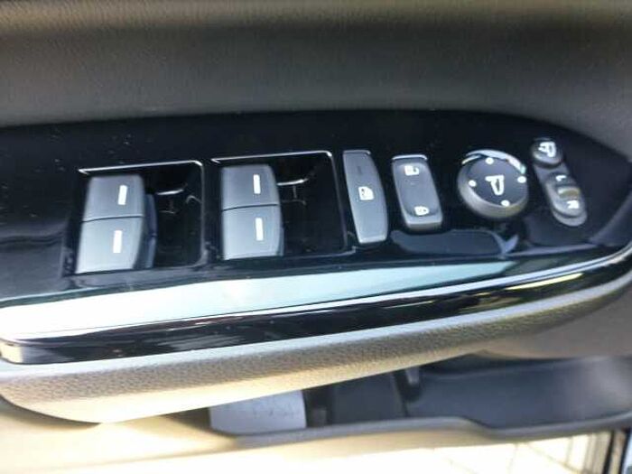 Honda CR-V 2,0 i-MMD HYBRID 4WD Sport Line AHZV... Line