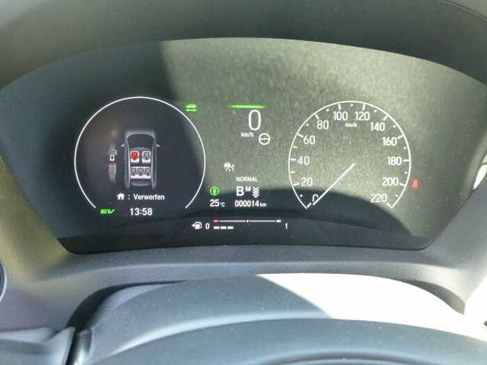 Toyota Verso-S Life. .. Life