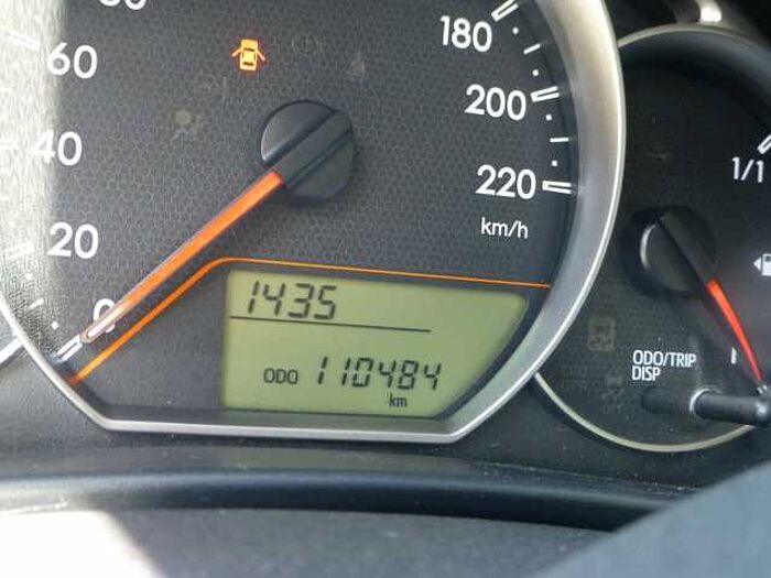 Toyota Verso-S Life. .. Life