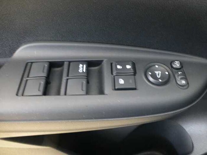 Honda Jazz 1,5 i-VTEC Dynamic Automatik Navisystem...