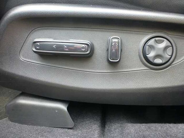 Honda CR-V 2,0 e:HEV Elegance 4-WD Leder/ Pano/ Navi....