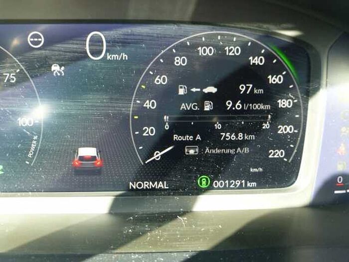 Honda CR-V 2,0e: HEV Elegance 4WD Navi. *Leder*Panorama*. ..
