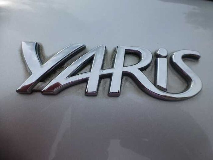 Toyota Yaris 1,3 Sol nur 55700 KM...