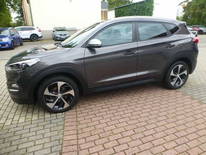 Hyundai Tucson 1,6 Turbo Automatik 2WD Navi....