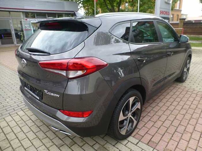 Hyundai Tucson 1,6 Turbo Automatik 2WD Navi....