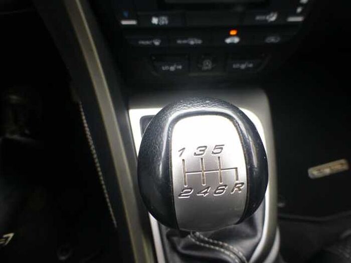 Honda Civic 1,8 i-VTEC Comfort Kombi Klima....