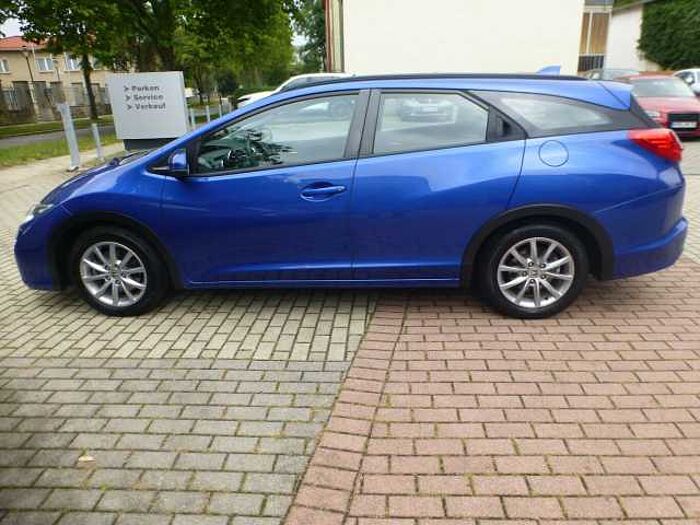Honda Civic 1,8 i-VTEC Comfort Kombi Klima....