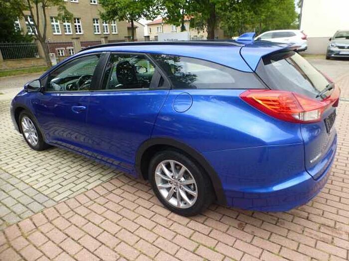 Honda Civic 1,8 i-VTEC Comfort Kombi Klima....