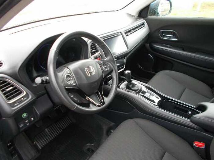 Honda HR-V 1,5 i-VTEC Elegance... Elegance
