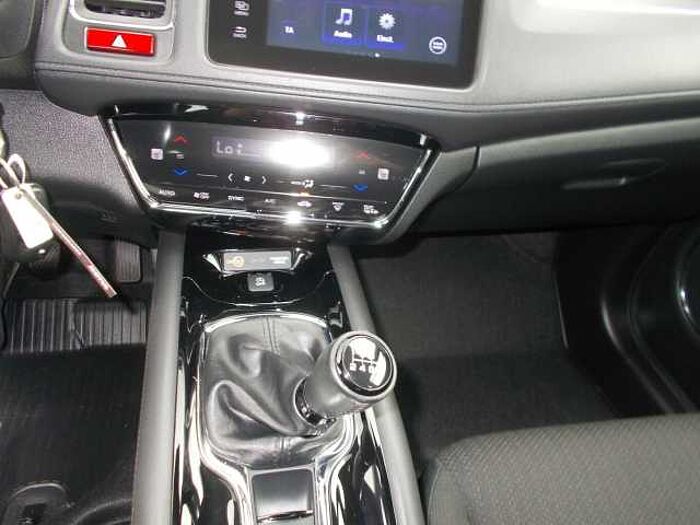 Honda HR-V 1,5 i-VTEC Elegance... Elegance