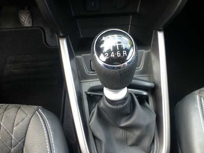 Suzuki Vitara 1,4 Comfort Hybrid 4x4 Allrad AHZV...