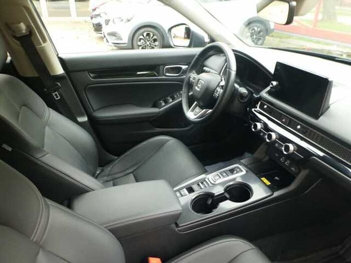 Honda Civic 2,0i-MMD e:HEV Advance Nordic-silver-Paket...