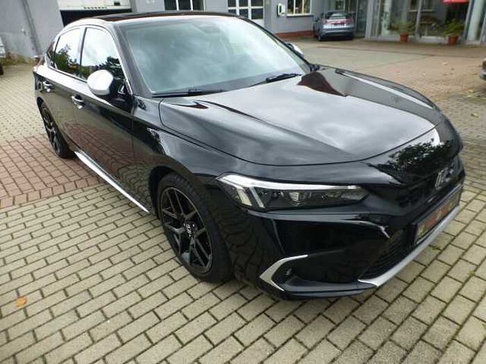 Honda Civic 2,0i-MMD e:HEV Advance Nordic-silver-Paket...