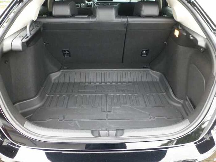 Honda Civic 2,0i-MMD e:HEV Advance Nordic-silver-Paket...