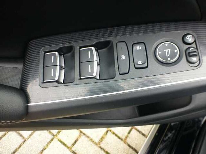 Honda Civic 2,0i-MMD e:HEV Advance Nordic-silver-Paket...