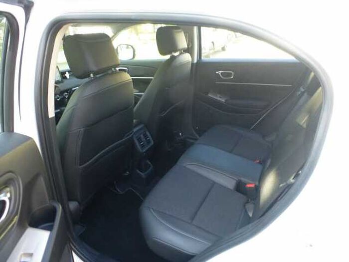 Honda HR-V e:HEV 1,5 i-MMD Hybrid Advance NAVI...