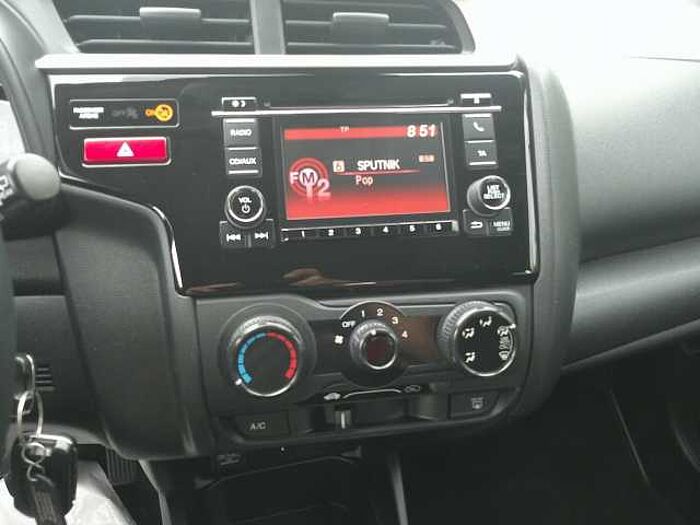 Honda Jazz 1,3 i-VTEC Trend Klima....