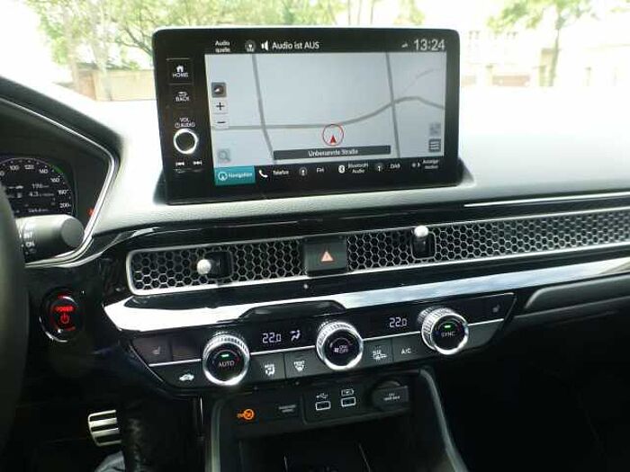 Honda Civic e: HEV 2,0 i-MMD Hybrid Advance Heckspoiler. ..