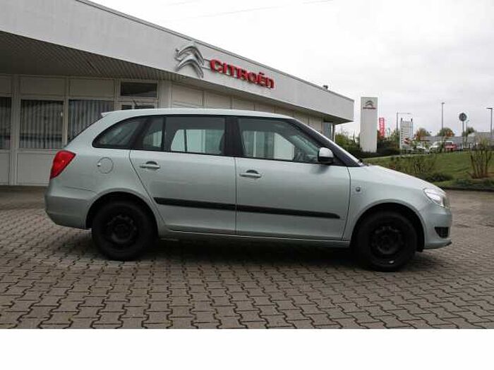 SKODA Fabia 1.2 HTP Combi Style Edition... Edition