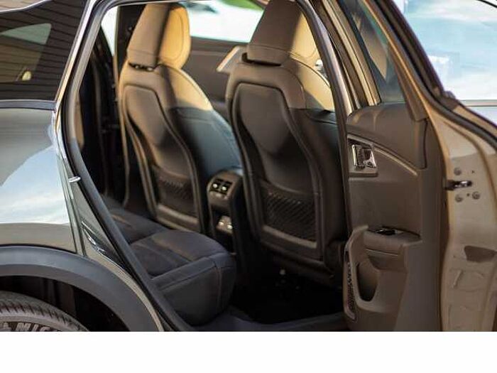 Citroen C5 X Shine Pack Hybrid. .. X Shine Pack Hybrid